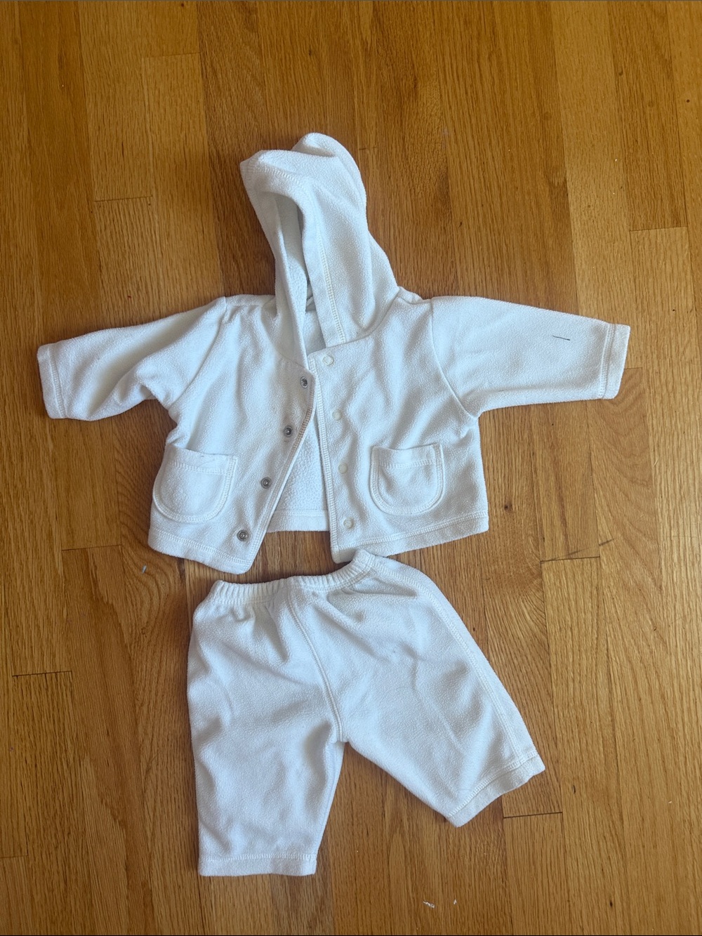 Old Navy White Hooded Two-Piece Matching Set